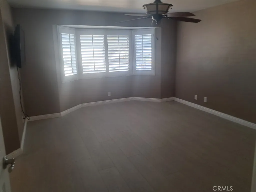1609 Silvia, Lancaster, California 93535 home-pic-14