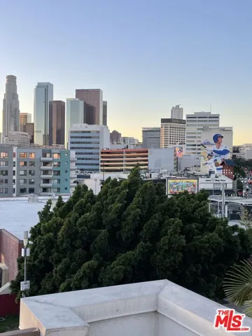 CITY VIEW FROM ROOFTOP