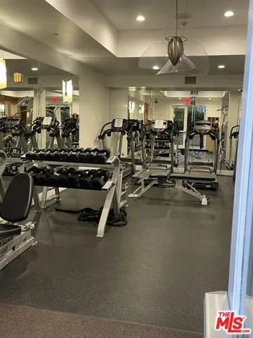 FITNESS CENTER