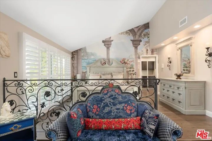 Large Primary Bedroom