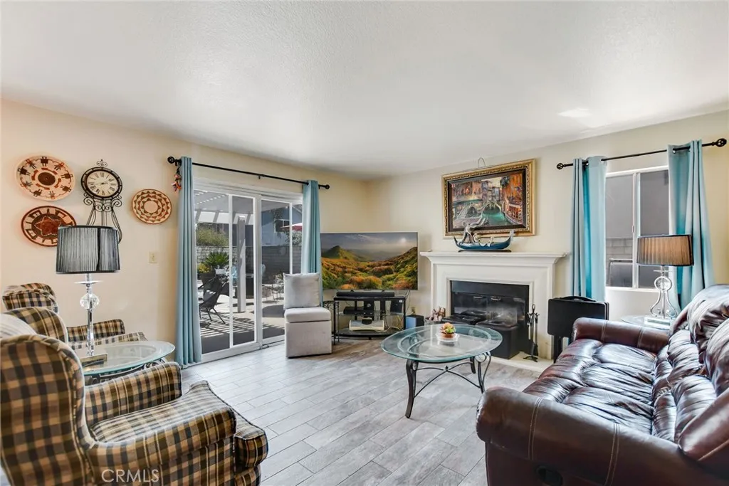 5537 Western, San Bernardino, California 92407 home-pic-15