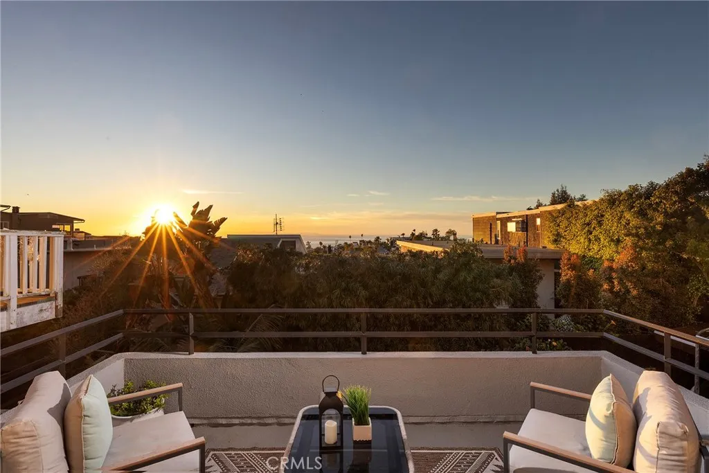 1077 Tia Juana, Laguna Beach, California 92651 home-pic-18