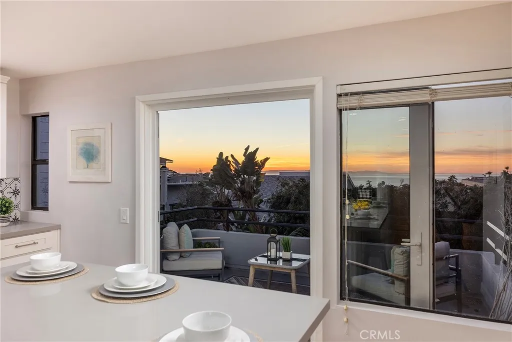 1077 Tia Juana, Laguna Beach, California 92651 home-pic-17