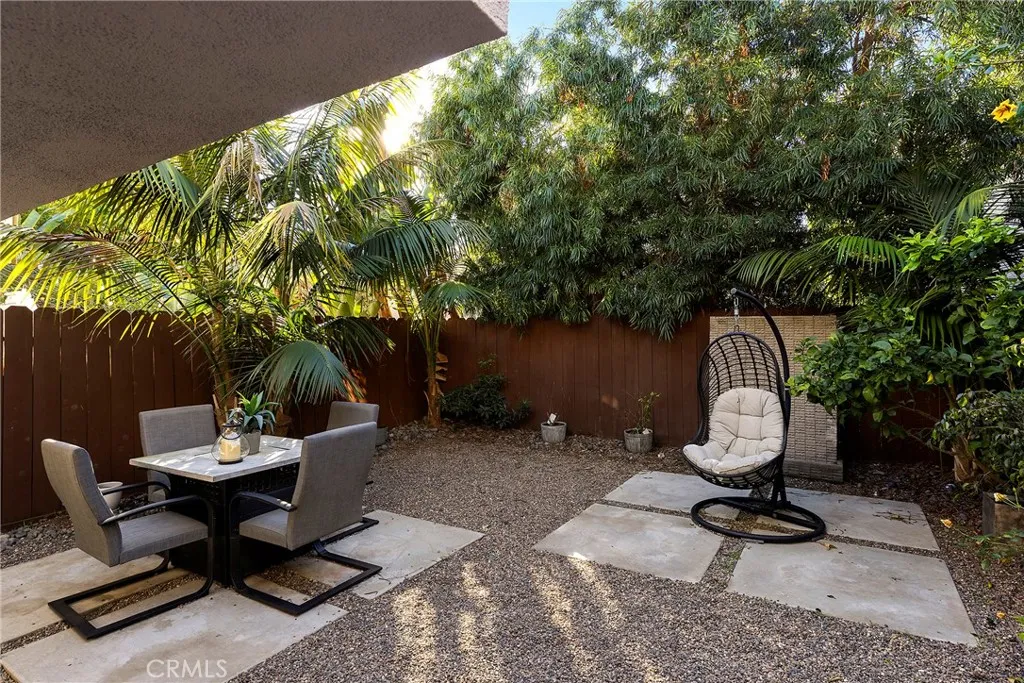 1077 Tia Juana, Laguna Beach, California 92651 home-pic-32