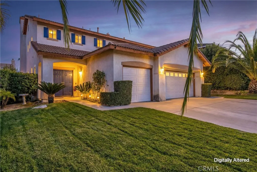 8470 Lindenhurst, Riverside, California 92508 home-pic-1