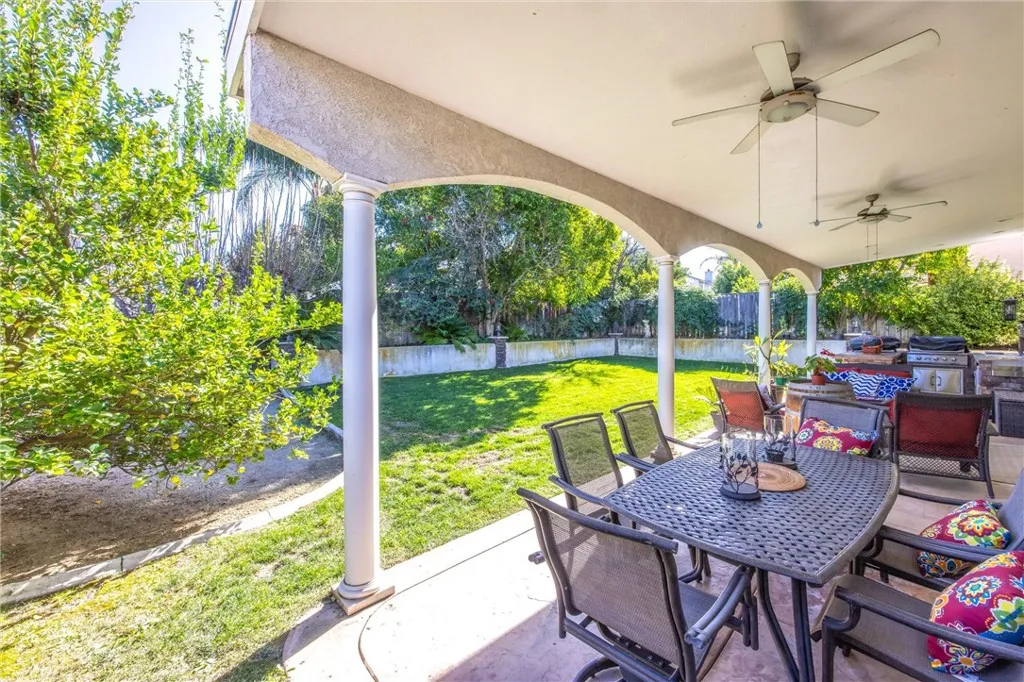 8470 Lindenhurst, Riverside, California 92508 home-pic-37