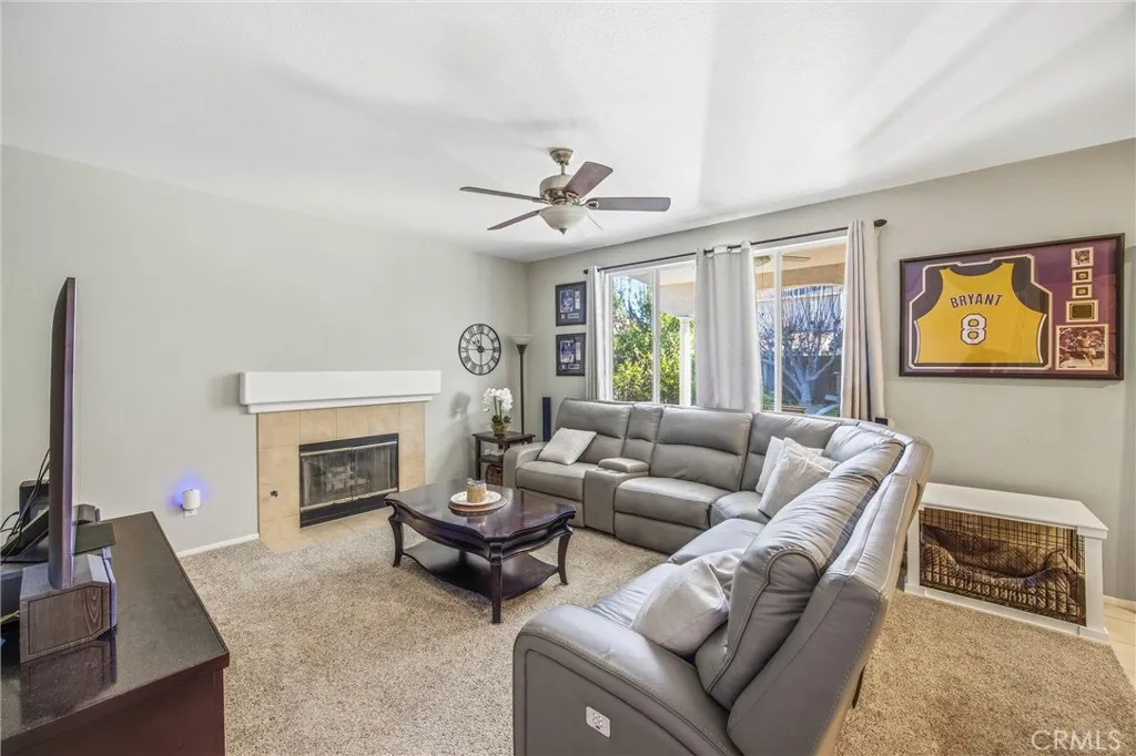 8470 Lindenhurst, Riverside, California 92508 home-pic-20