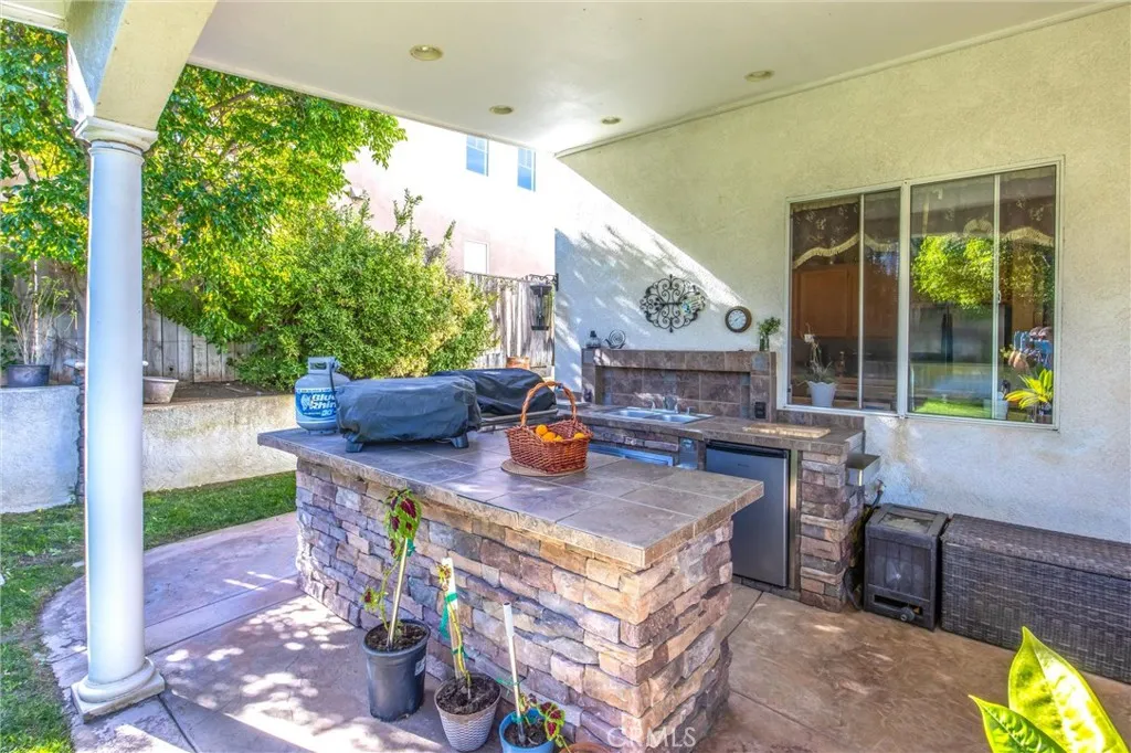 8470 Lindenhurst, Riverside, California 92508 home-pic-38