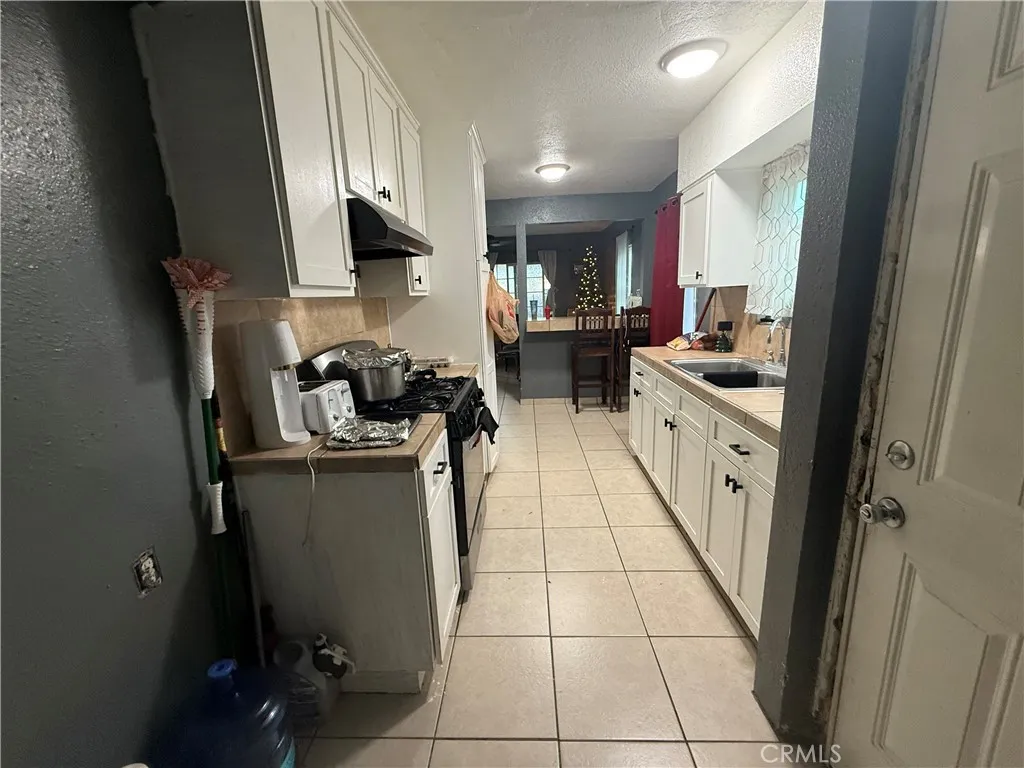 26079 9th, Highland, California 92346 home-pic-10