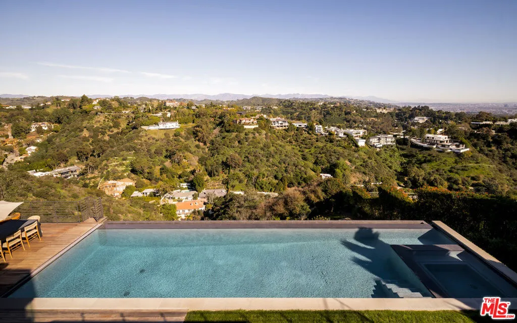 1030 Somera Road, Los Angeles, California 90077 home-pic-45