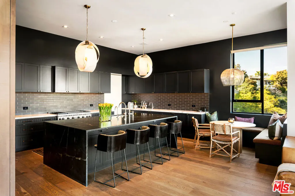 1030 Somera Road, Los Angeles, California 90077 home-pic-25