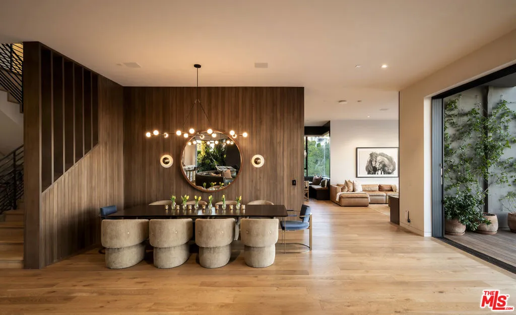 1030 Somera Road, Los Angeles, California 90077 home-pic-18