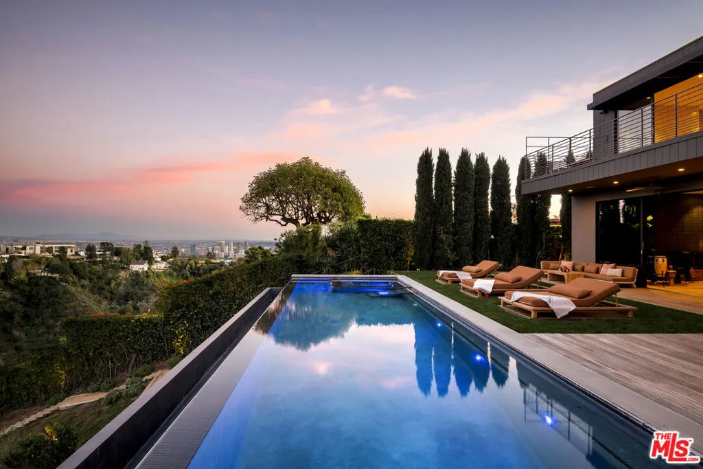 1030 Somera Road, Los Angeles, California 90077 home-pic-49