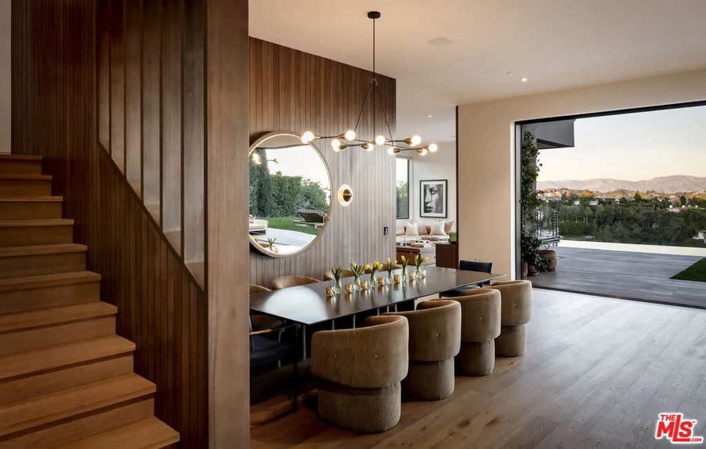 1030 Somera Road, Los Angeles, California 90077 home-pic-10