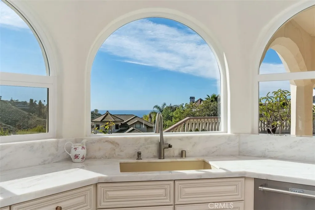 33791 Brandon Lane, San Juan Capistrano, California 92675 home-pic-24