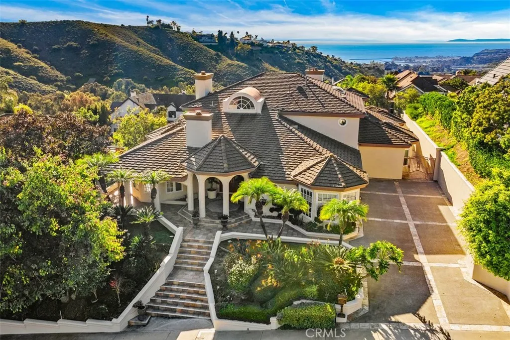 33791 Brandon Lane, San Juan Capistrano, California 92675 home-pic-4