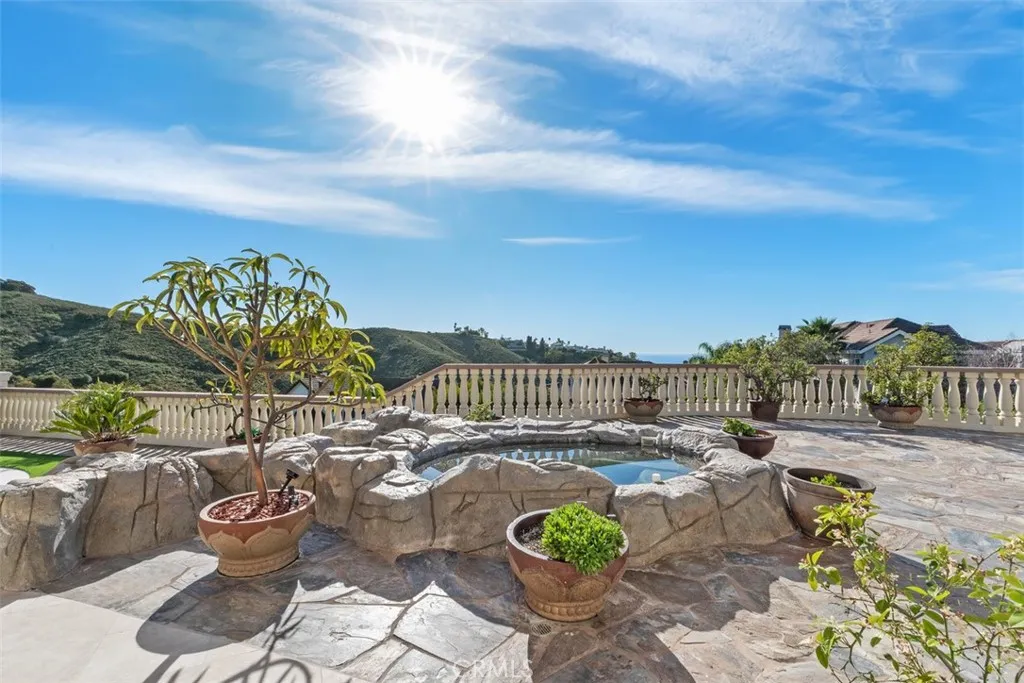 33791 Brandon Lane, San Juan Capistrano, California 92675 home-pic-42