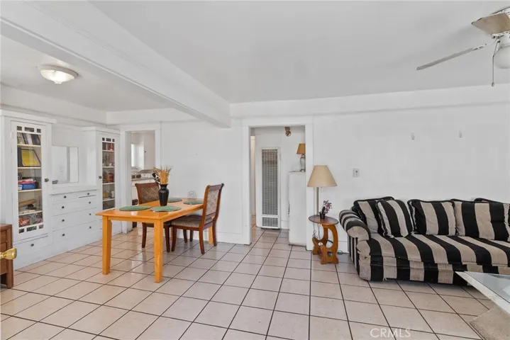 1036 W 107th, Los Angeles, California 90044