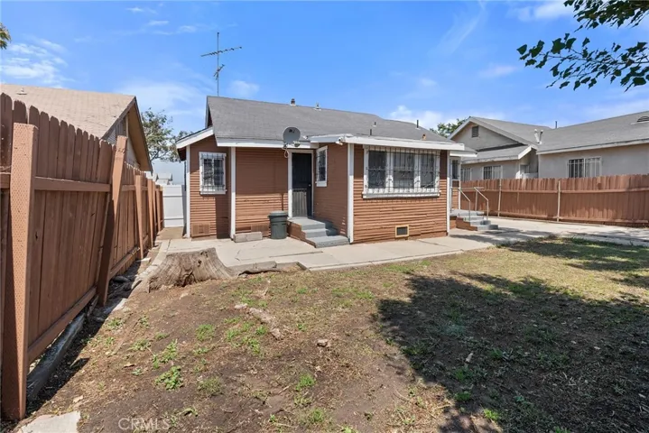 1036 W 107th, Los Angeles, California 90044