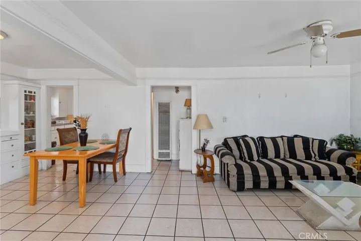 1036 W 107th, Los Angeles, California 90044