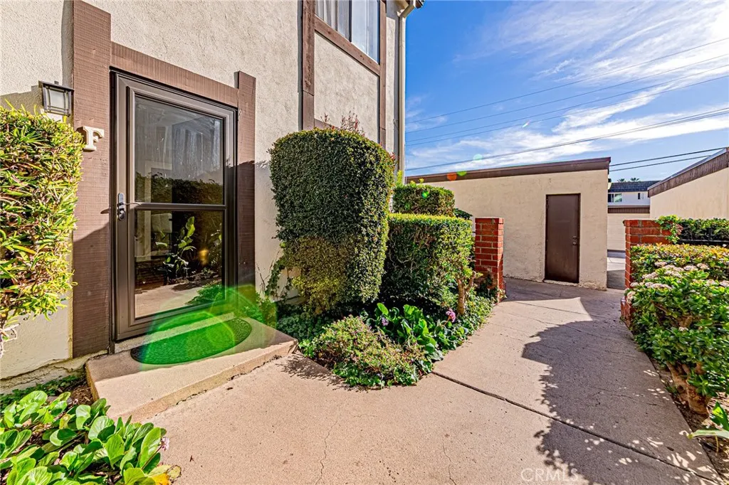 15510 Williams F, Tustin, California 92780 home-pic-27