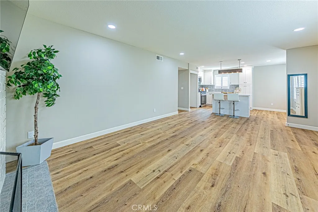 15510 Williams F, Tustin, California 92780 home-pic-11