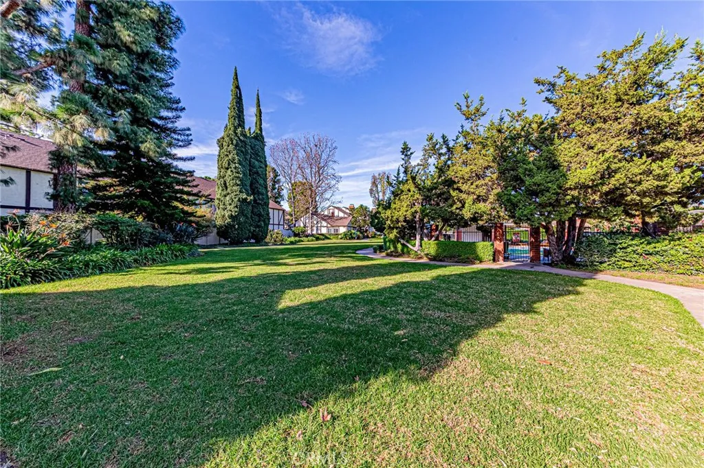15510 Williams F, Tustin, California 92780 home-pic-30