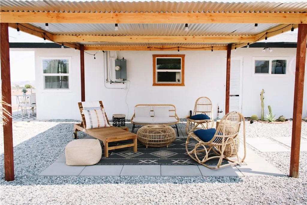 6884 Park Boulevard, Joshua Tree, California 92252 home-pic-33