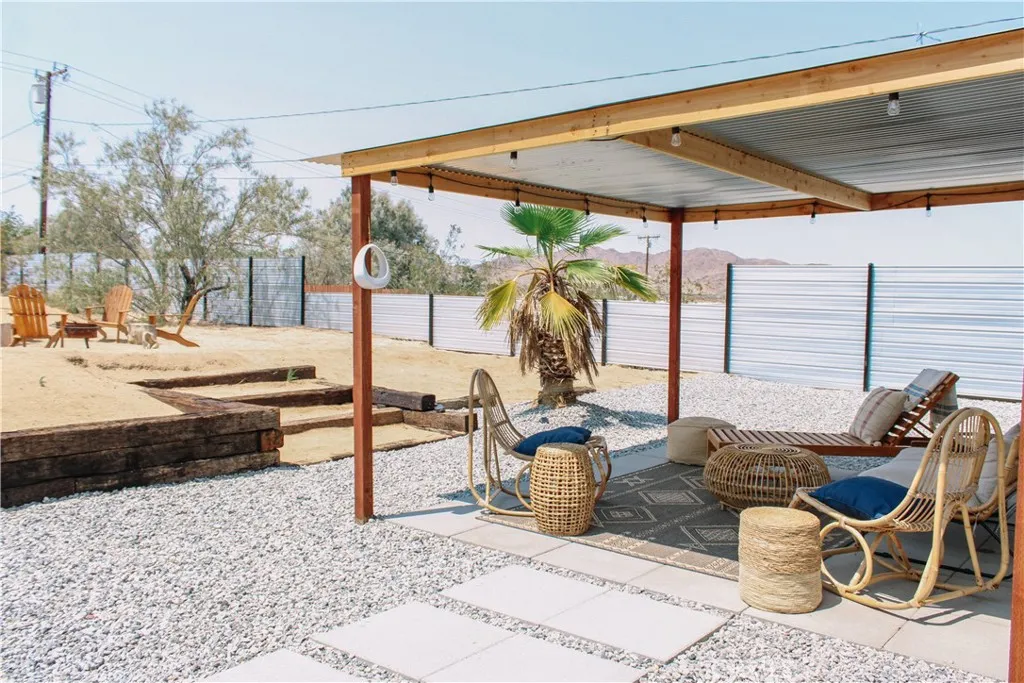 6884 Park Boulevard, Joshua Tree, California 92252 home-pic-35