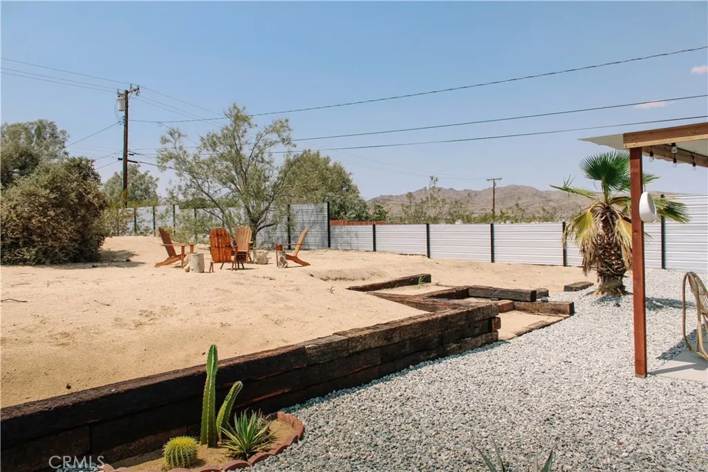 6884 Park Boulevard, Joshua Tree, California 92252 home-pic-41