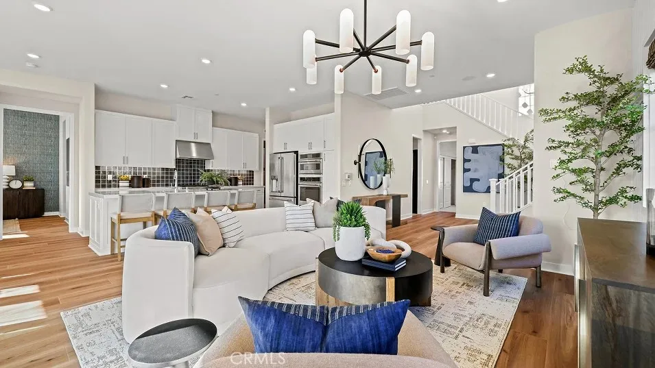 211 Bounty Road, Rancho Mission Viejo, California 92694 home-pic-5