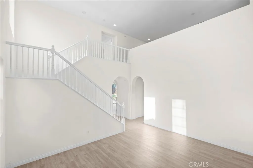 15246 Diamond Road, Victorville, California 92394 home-pic-6