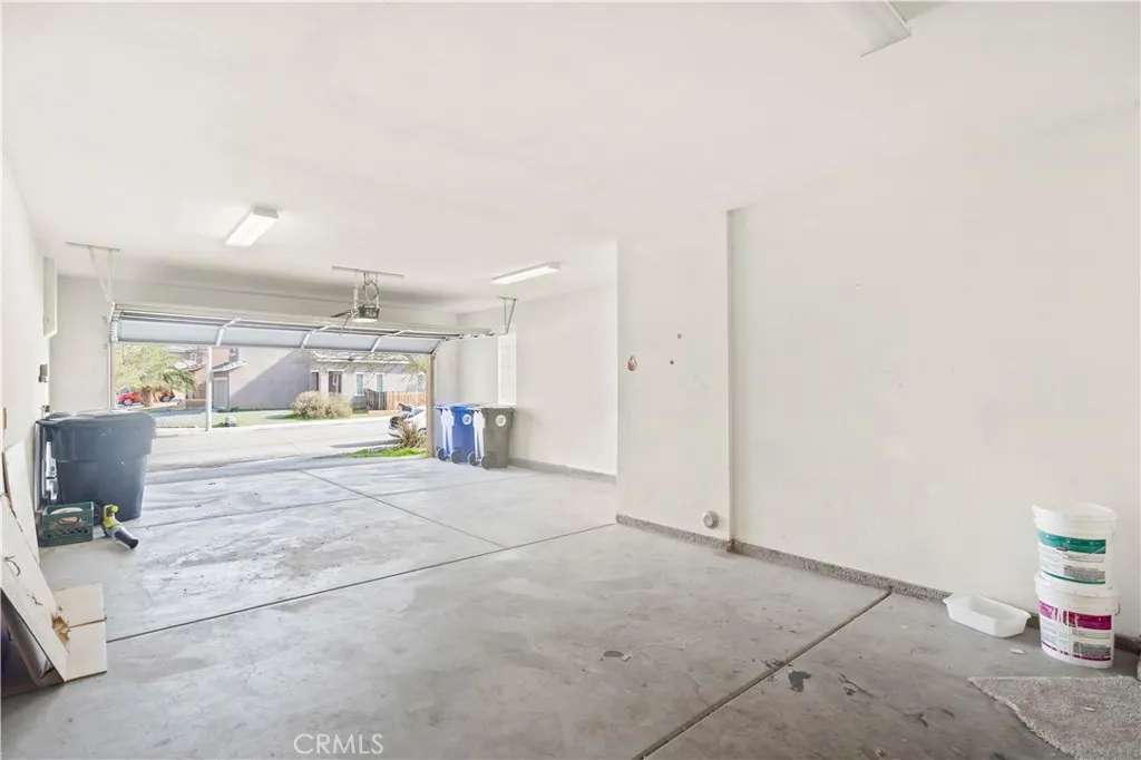 15246 Diamond Road, Victorville, California 92394 home-pic-24