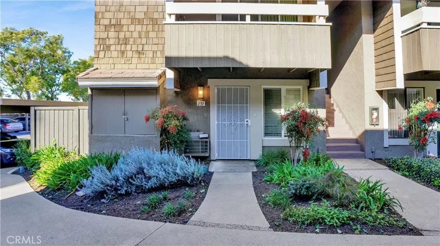 239 Streamwood, Irvine, California 92620