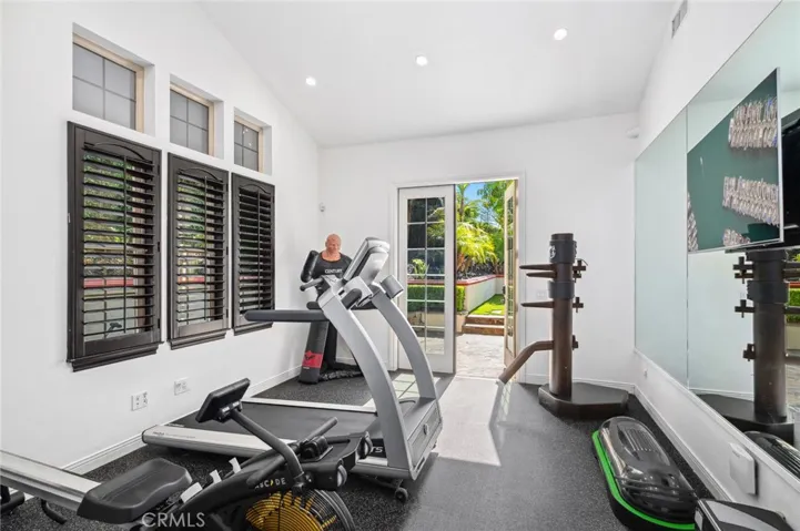 Designed for both intimate moments and larger gatherings, the estate also includes a detached suite offering flexible living arrangements.