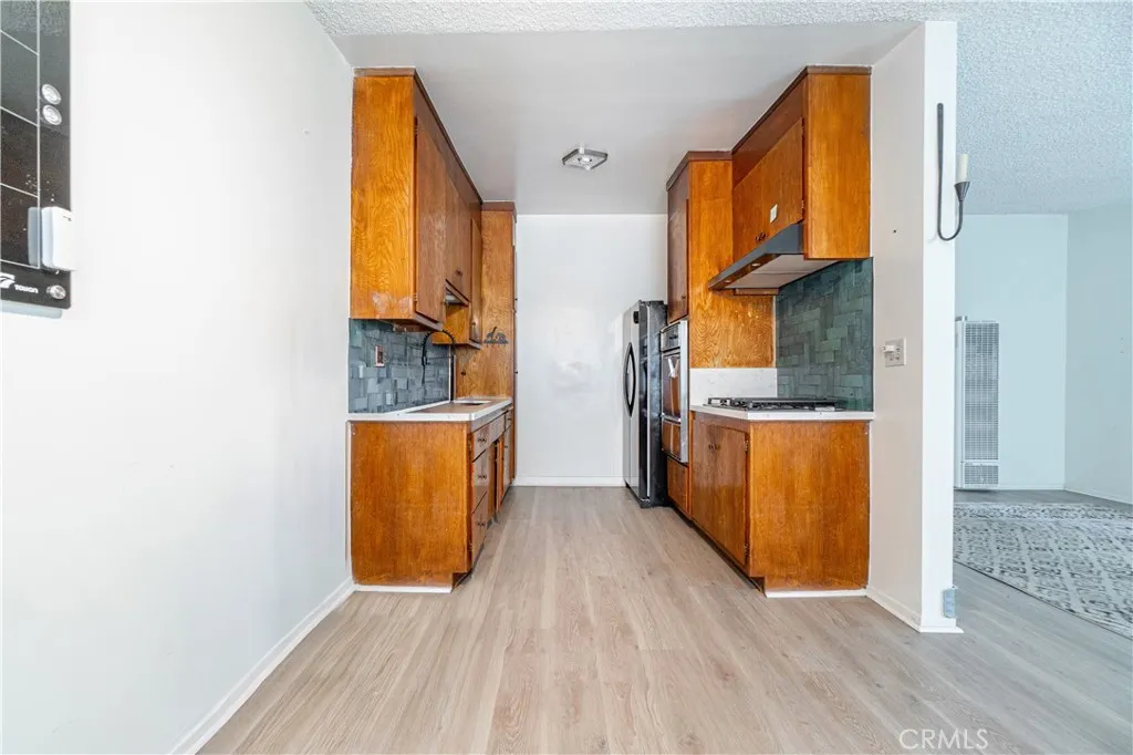 7000 S La Cienega, Inglewood, California 90302 home-pic-13