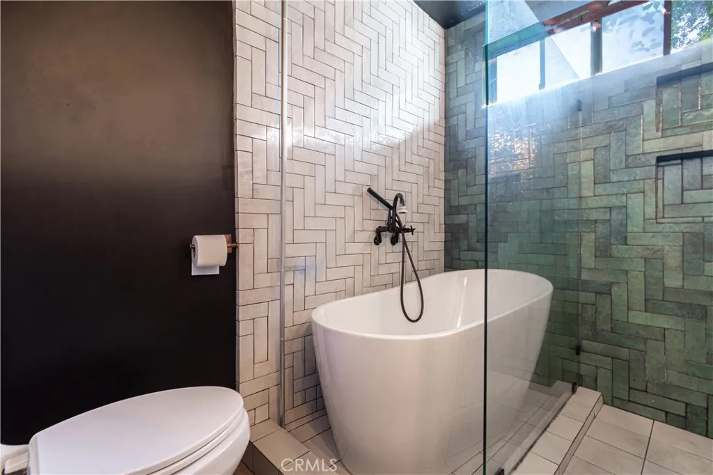 7000 S La Cienega, Inglewood, California 90302 home-pic-22