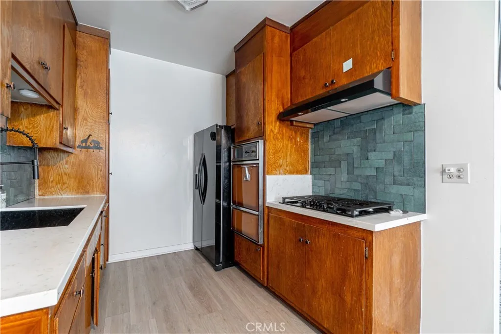 7000 S La Cienega, Inglewood, California 90302 home-pic-15