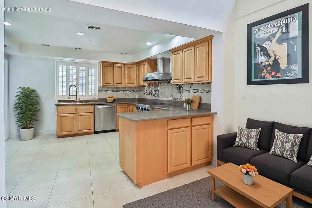 4120 Carrizal Road, Woodland Hills, California 91364 home-pic-17