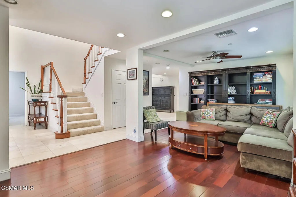 4120 Carrizal Road, Woodland Hills, California 91364 home-pic-4