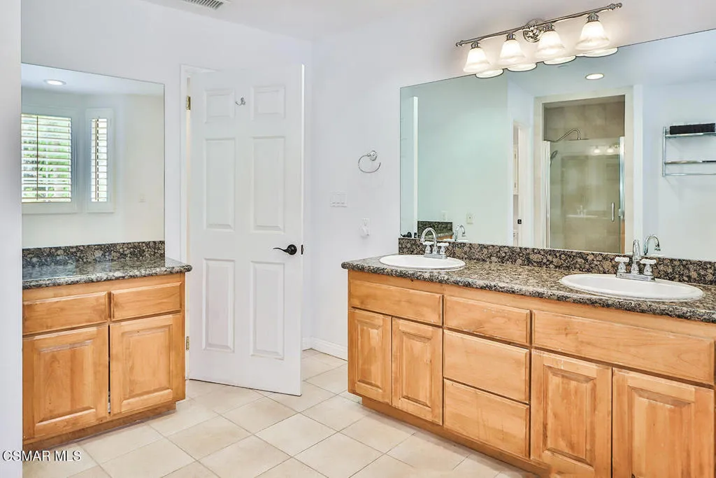 4120 Carrizal Road, Woodland Hills, California 91364 home-pic-32