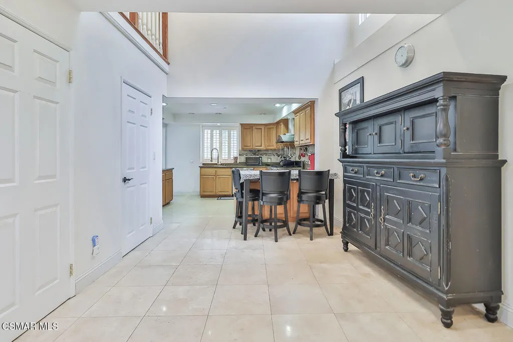 4120 Carrizal Road, Woodland Hills, California 91364 home-pic-16