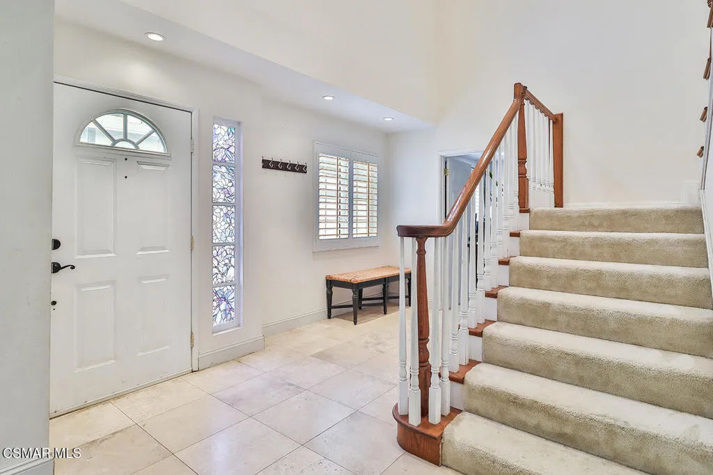 4120 Carrizal Road, Woodland Hills, California 91364 home-pic-2