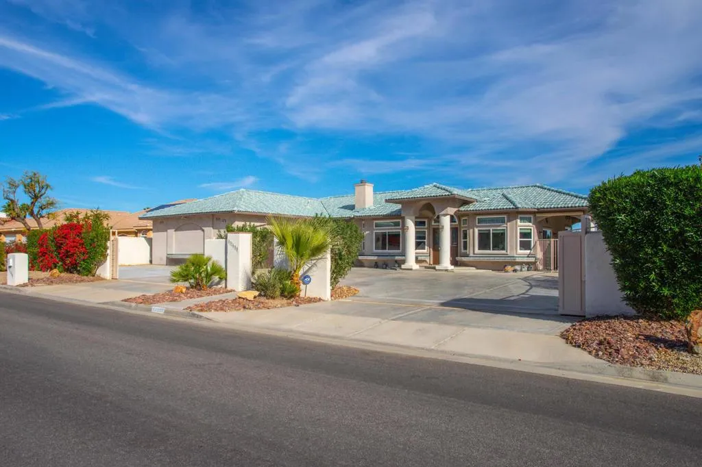 49650 Date Palm Drive, La Quinta, California 92253 home-pic-4