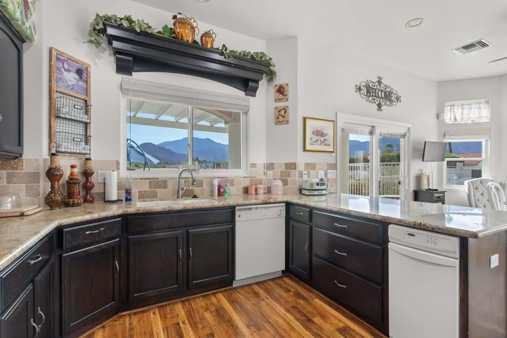 49650 Date Palm Drive, La Quinta, California 92253 home-pic-22