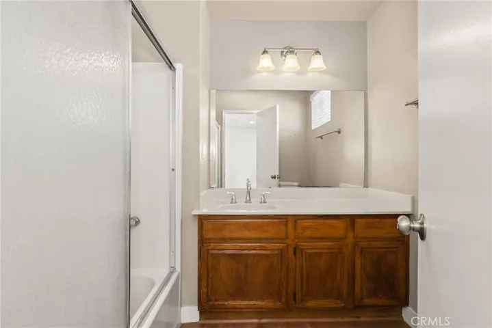 523 Manchester, Inglewood, California 90301