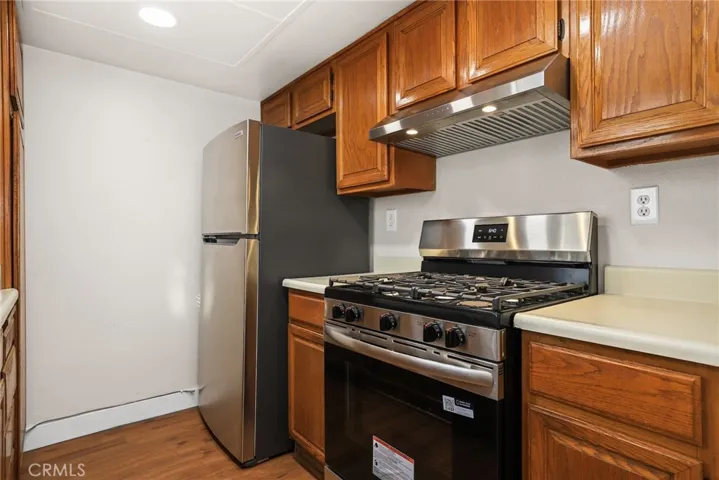 523 Manchester, Inglewood, California 90301
