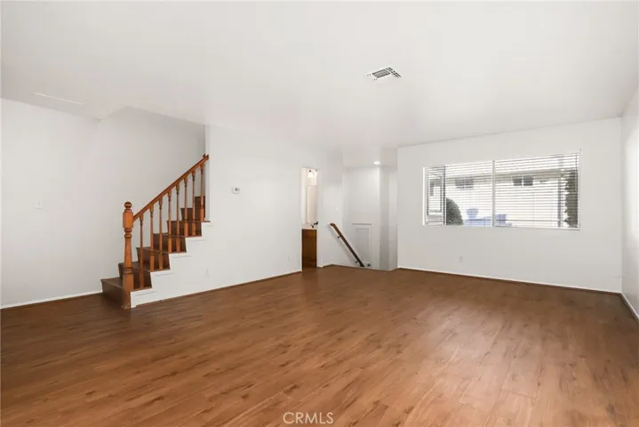 523 Manchester, Inglewood, California 90301