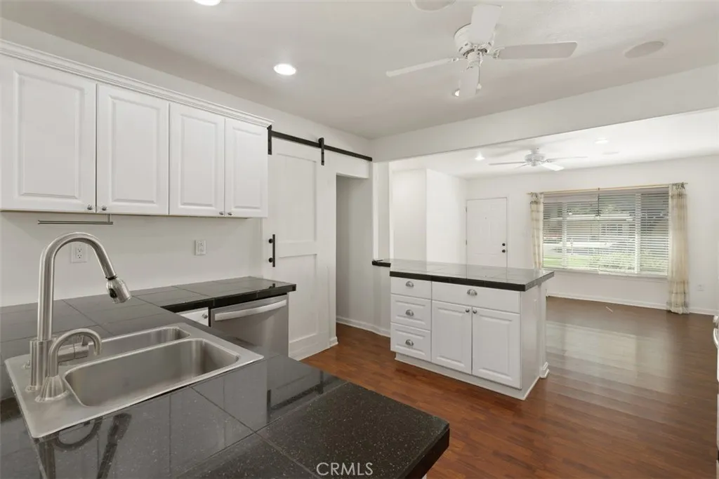 4117 Bel Air, Riverside, California 92503 home-pic-14