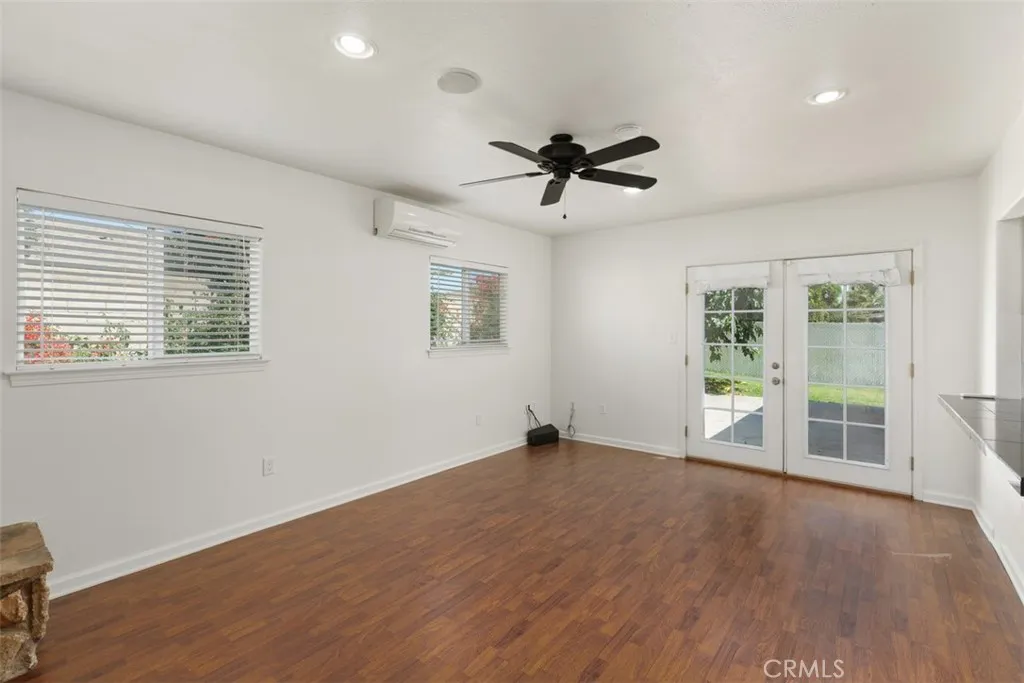 4117 Bel Air, Riverside, California 92503 home-pic-12